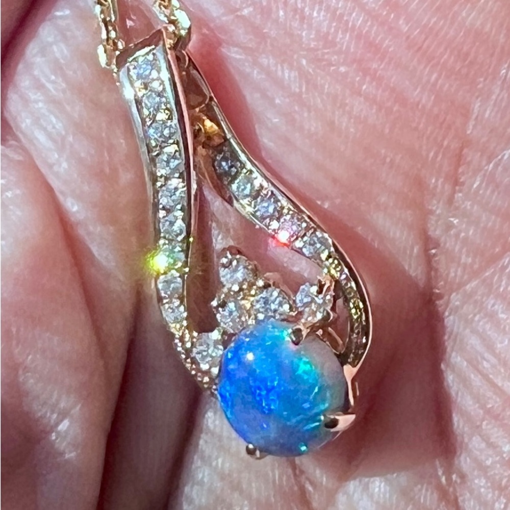 🎇 Black Opal & Diamond 14K Gold Pendant 💚🩵 - Picture 15 of 16